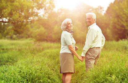 Nakon 80 godina braka otkrili što vezu čini dugom i sretnom: Lijepo je biti star i još zaljubljen