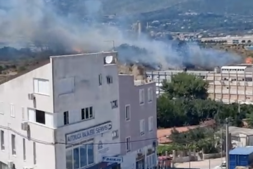 Po&zcaron;ar u Splitu