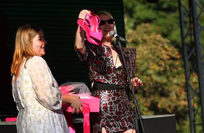 Pjevačica Ida Prester kuma je ovogodišnjeg Pridea u Beogradu