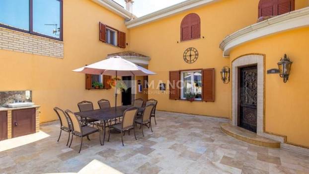 FOTO Dvije vile u Opatiji odišu luksuzom: Pogledajte tek kakav dizajnerski namještaj imaju!