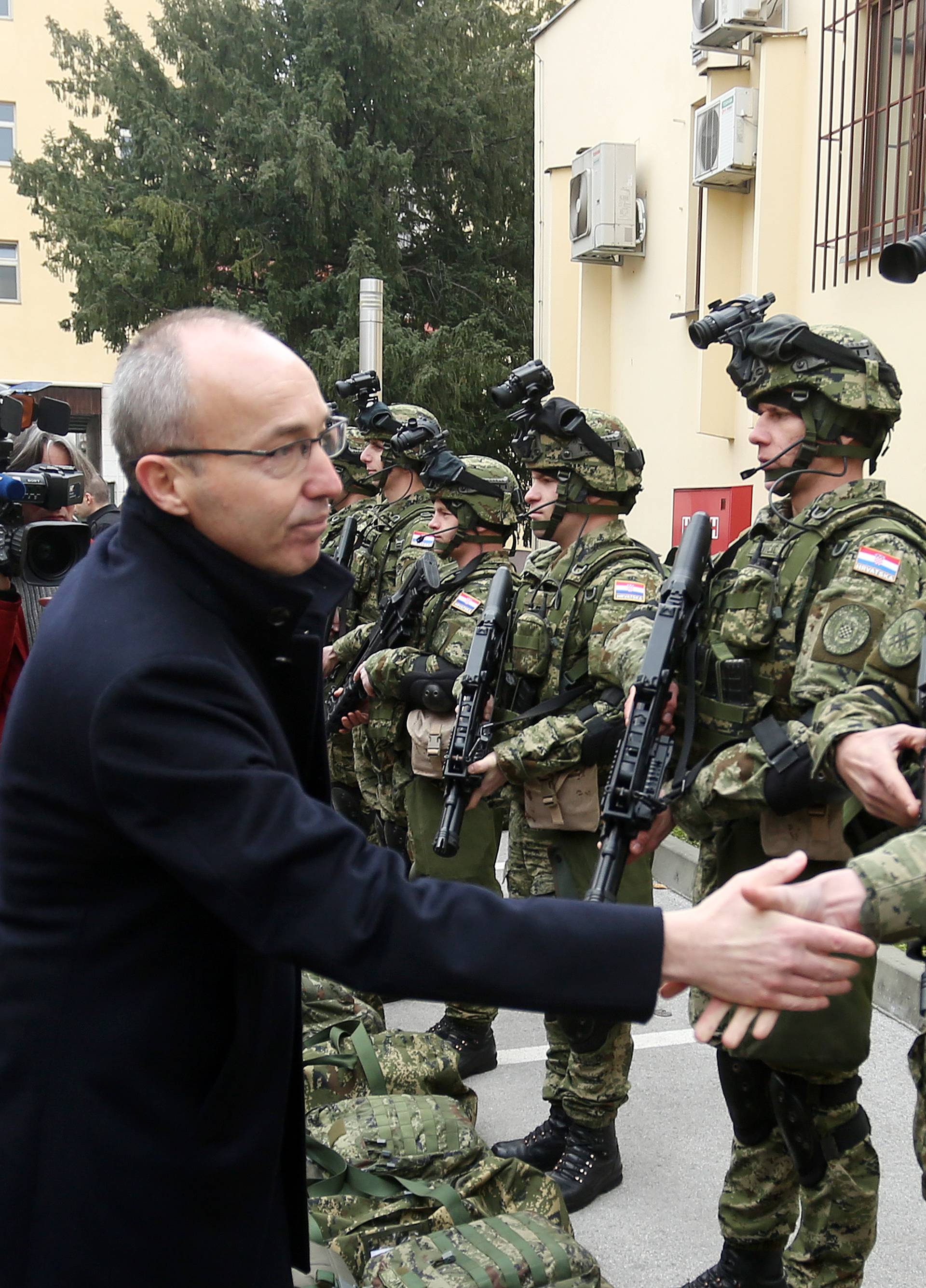 Ukrajinski ministar obrane je "isprobao" hrvatsko oružje