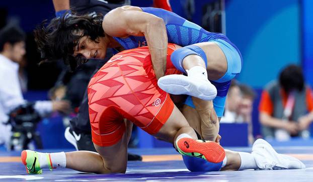 Wrestling - Women's Freestyle 50kg 1/8 Final