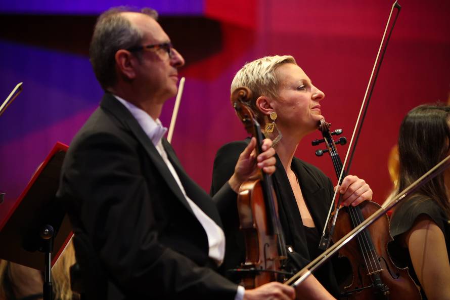 Glazbene legende i zagrebačka filharmonija nastupili u čast 931. rođendana grada Zagreba