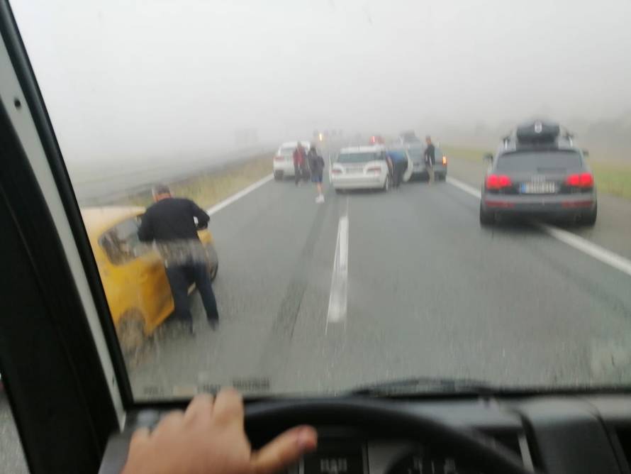 VIDEO Užas na A3: U sudaru četiri auta i kamiona kod Ivanić Grada ozlijeđeno je čak 11 ljudi