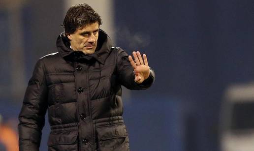 VIDEO Kaos u BiH! Biv&scaron;i trener Dinama uletio na teren, sudac dvoboja oti&scaron;ao u pratnji policije