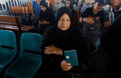 Egipatsko ministarstvo: Oko 7.000 nositelja stranih putovnica čeka izlazak iz Gaze