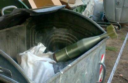 Biograd: U kontejneru našli školsku minobacačku minu
