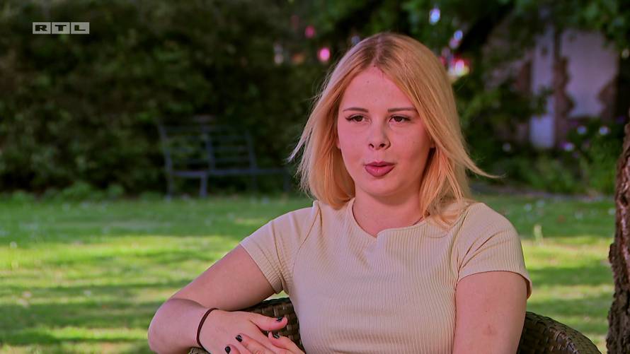 Poljupci padaju, ljubomora raste! Dejan bacio oko na tuđu djevojku, a Josip izgubio glavu