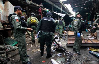 Poginulo troje, ranjeno 18 ljudi: Eksplozija na tržnici u Tajlandu