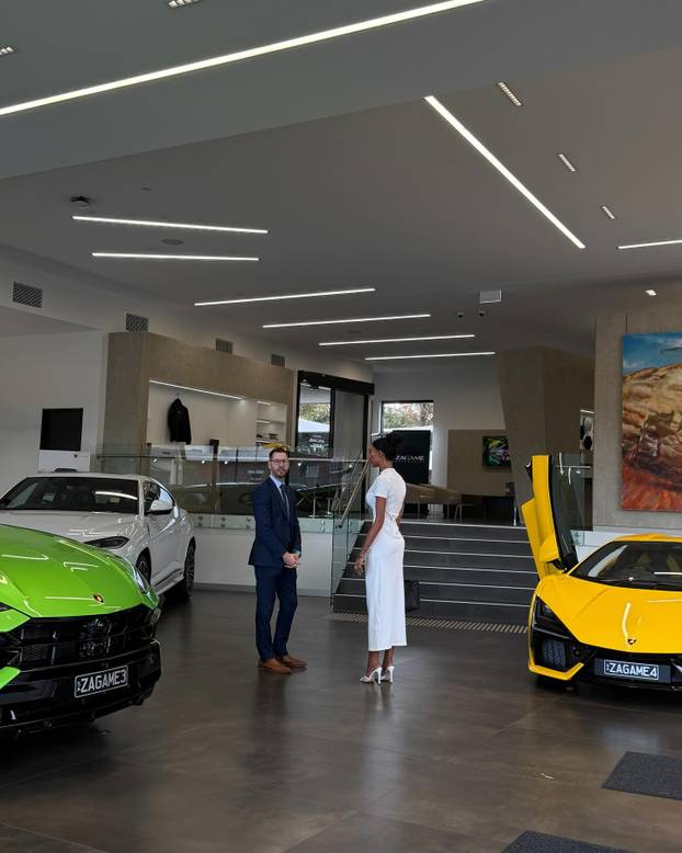 FOTO Ima top tijelo i tajnim poslom zarađuje bogatstvo: 'Ne tražite me novac, nađite posao'