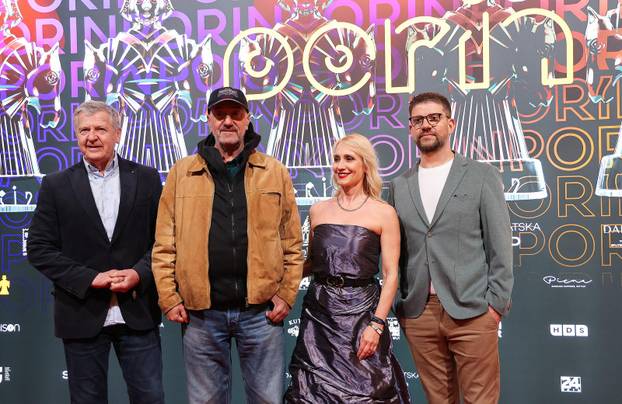 Split: Dolazak uzvanika na svečanu dodjelu 33. glazbene nagrade Porin