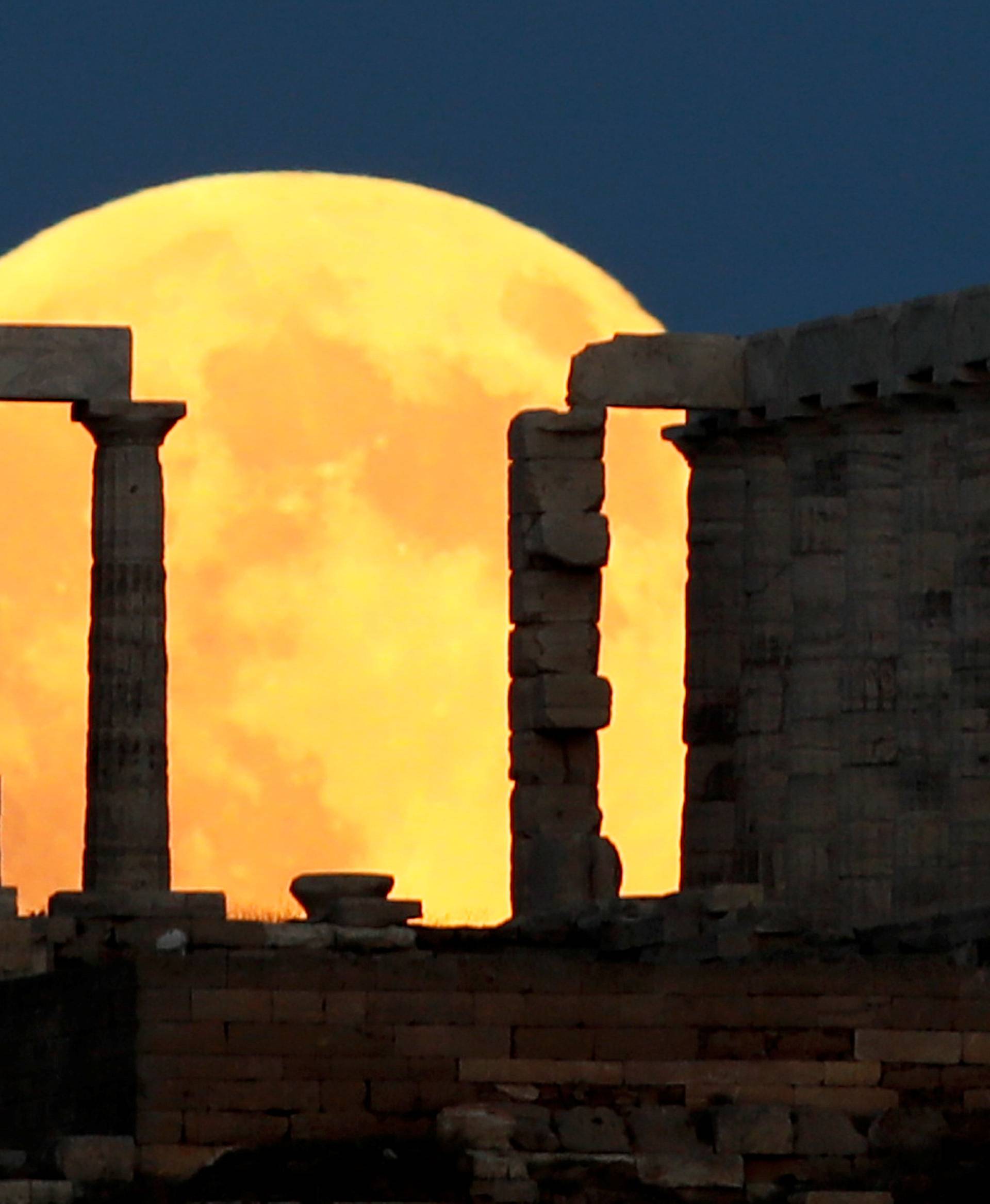 Lunar eclipse in Greece