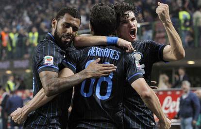 Inter i Napoli podijelili bodove u dramatičnom finišu utakmice