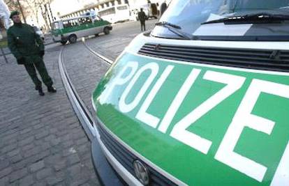 Filmska potjera za provalnicima u Njemačkoj, digli i helikopter. Policija uhitila Hrvaticu (21)