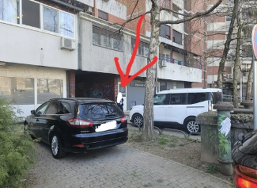 Zagrepčanka nudi nagradu za ime čovjeka koji prijavljuje nepropisno parkirane aute!