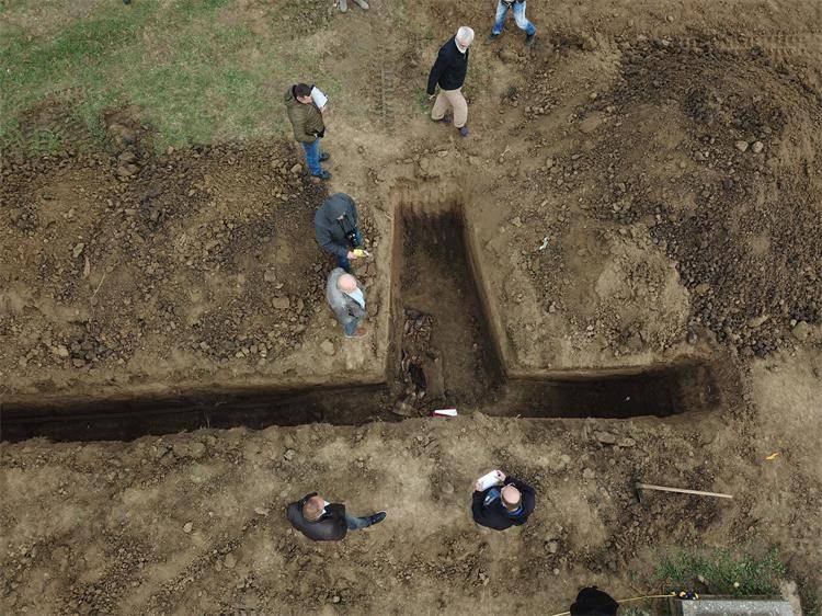 Kod Vukovara pronašli tijelo, možda je grobnica iz rata...