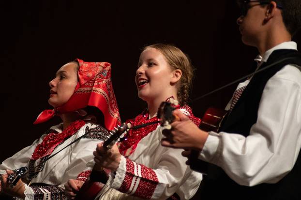 Zagreb: 41 tamburaški orkestar iz cijelog svijeta nastupili su u KD Lisinski