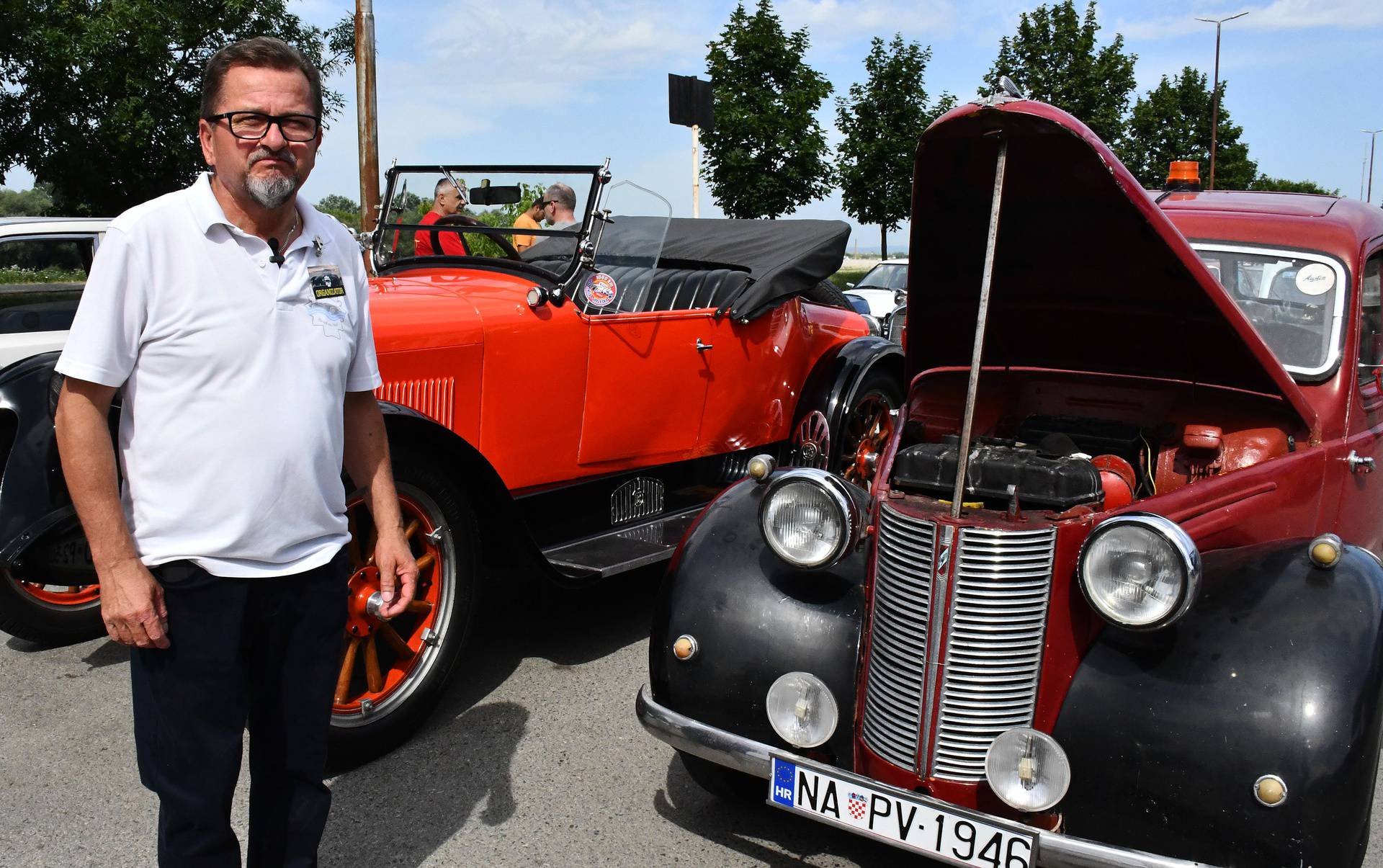 Šesti Međunarodni oldtimer susret u Slavonskom Brodu