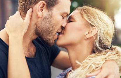 5 bolesti koje možete dobiti od ljubljenja - u samo 10 sekundi