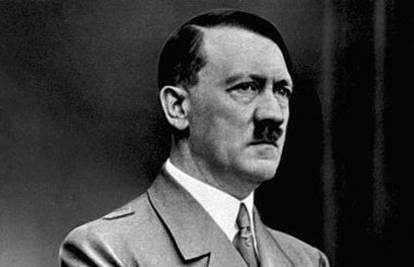 Hitlera su kaznili 1931. godine jer je jurio svojim Mercedesom