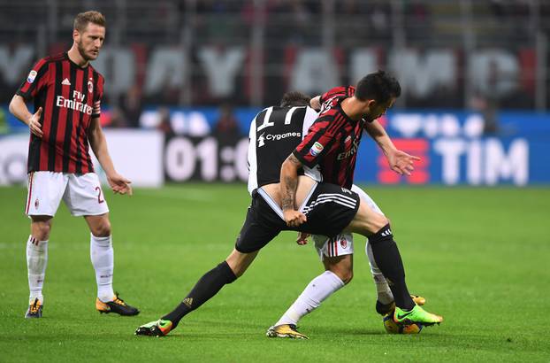 Serie A - AC Milan v Juventus