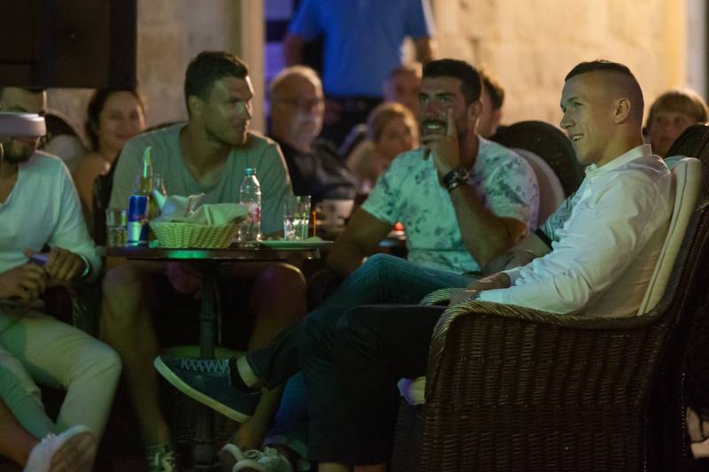 Perišić, Kalinić i Džeko gledali četvrtfinale Eura u Dubrovniku
