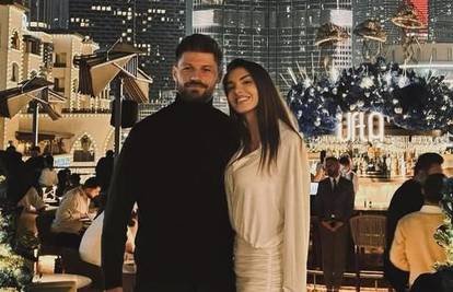 Iva Šarić i Bruno Petković otišli s djecom na odmor: Pokazala poklon iz luksuznog grada...