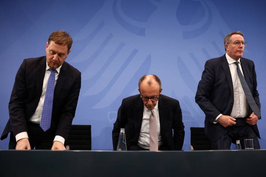 Meeting with the country's 16 state leaders at the chancellery in Berlin