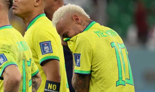 CIRKUS U BRAZILU Neymar tajio ozljedu kako bi upao na popis?! 'Cijelu naciju u&ccaron;inio je taocem'
