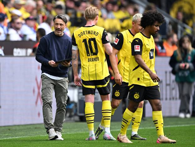 Bundesliga - Borussia Dortmund v Holstein Kiel