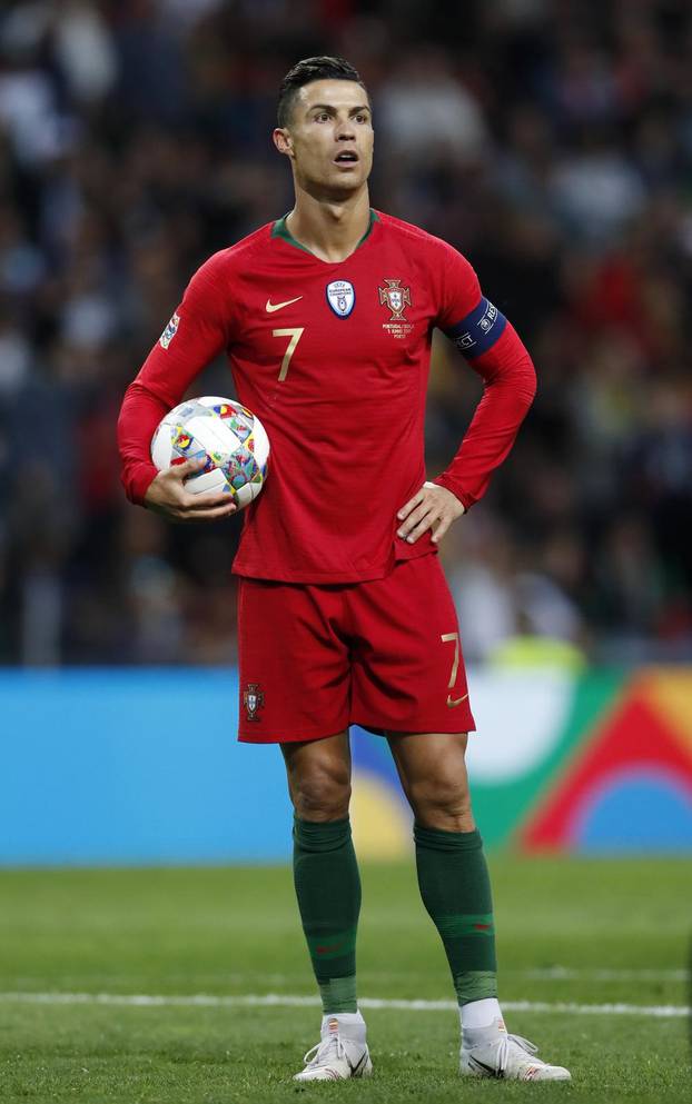 Portugal v Switzerland - Nations League - Semi Final - Estadio do Dragao