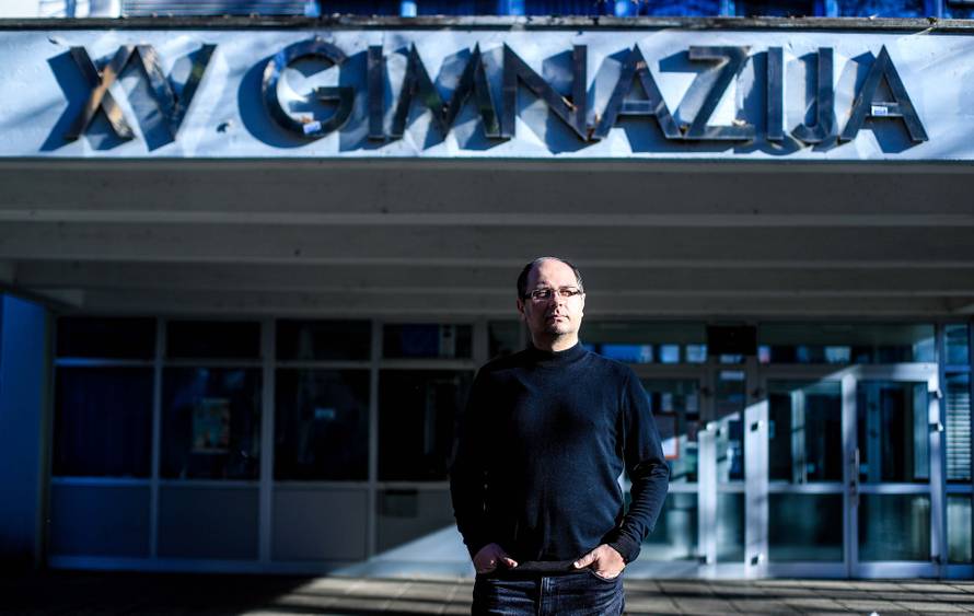 Nastava je počela, ali nema nastavnika: U MIOC-u su cijelo ljeto tražili tri nastavnika fizike