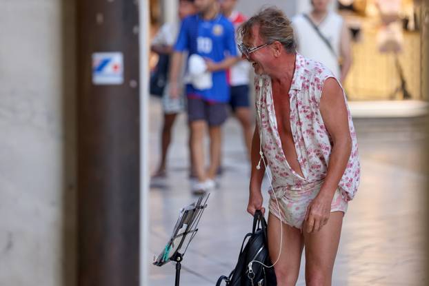 Zadar: Jadranko Ključanin u šetnji gradom