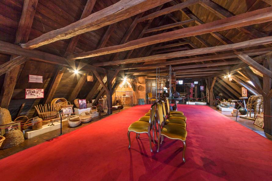 Nadomak Zagreba: vanserijska vina s Plešivice i zanimljivosti muzeja u Jastrebarskom