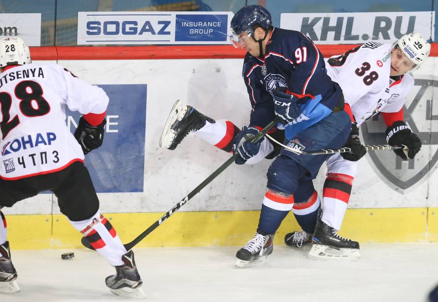 KHL Medvescak - Traktor