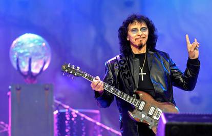 Gitarist Black Sabbatha, Tony, raspustio je legendarni bend