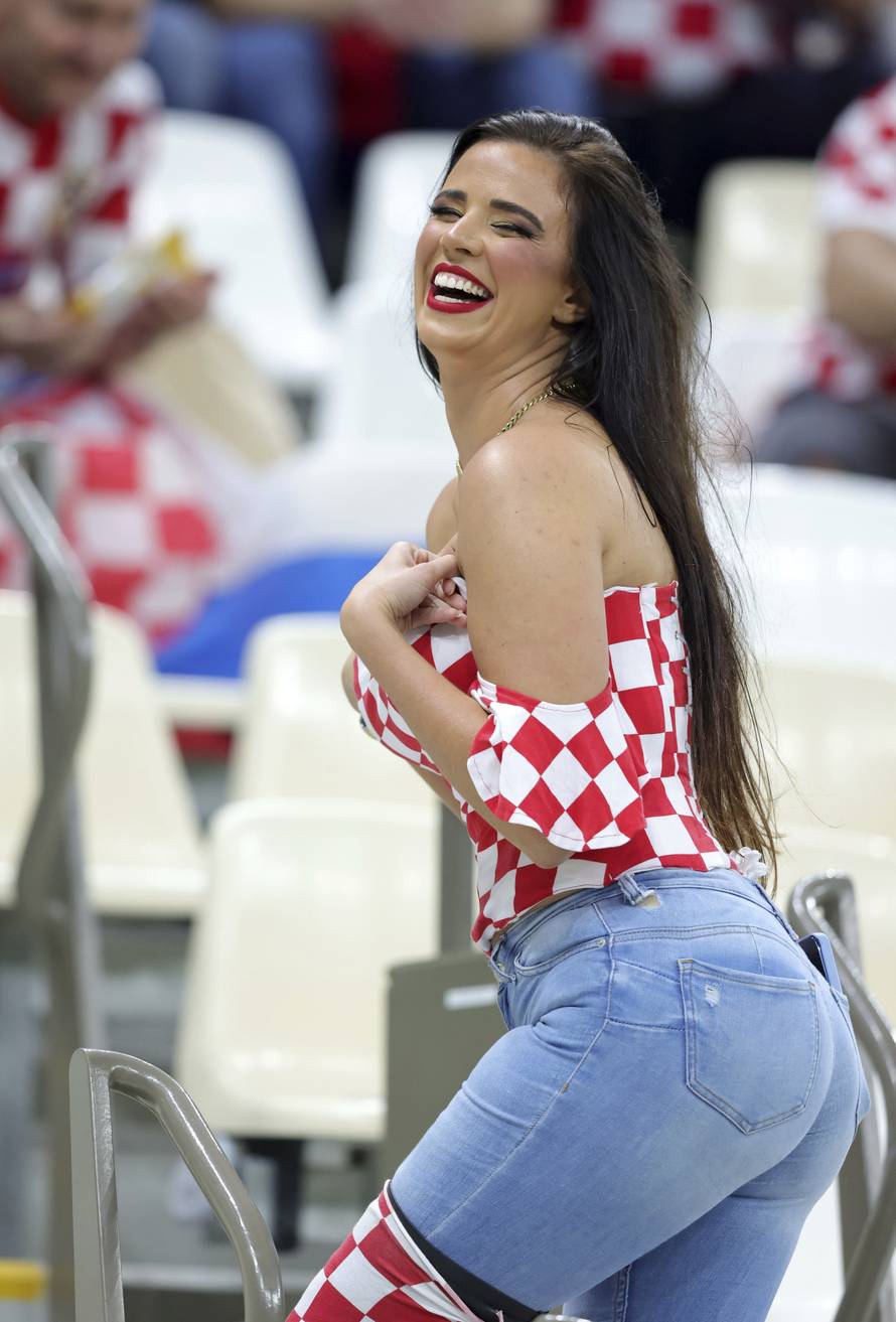 firo : 13.12.2022, Football, Soccer, FIFA WORLD CUP 2022 QATAR, World Cup 2022 Qatar, World Cup 2022 Qatar, Semifinals, Match 61, Argentina - Croatia