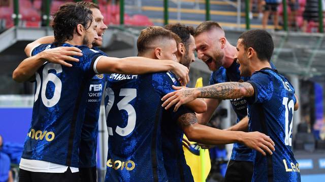 Serie A - Inter Milan v Genoa