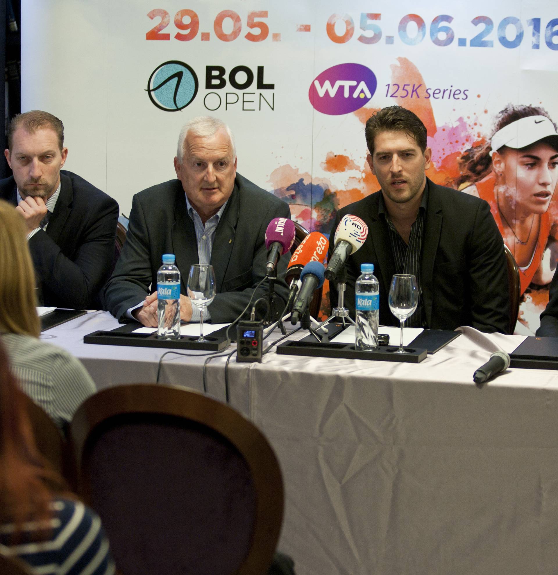 WTA na Bolu: Stadion ima više sjedalica nego otok stanovnika