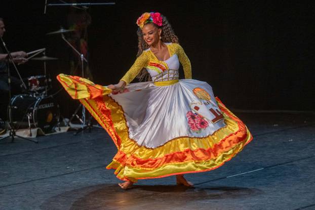 Zagreb: Nastup folklornih skupina u sklopu Međunarodne smotre folklora 