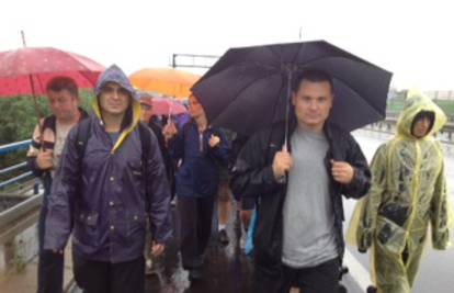 Unatoč kiši: Više od 2500 ljudi hodočastilo u Mariju Bistricu 
