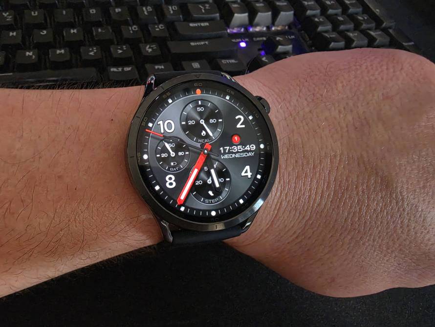 Testirali smo Xiaomi Watch S5: Odlično izgleda, a baterija traje