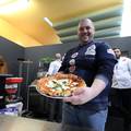 Na sajmu za hotele, ugostitelje i iznajmljivače natjecali se pizza majstori: Hrvat i Talijan najbolji