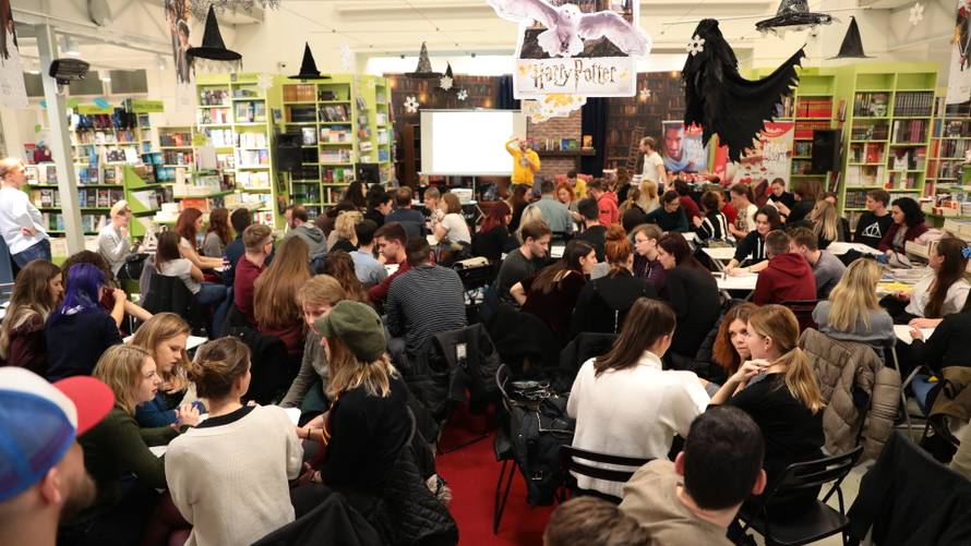 Noć knjige u organizaciji Hoću knjigu puca od zanimljivih događanja