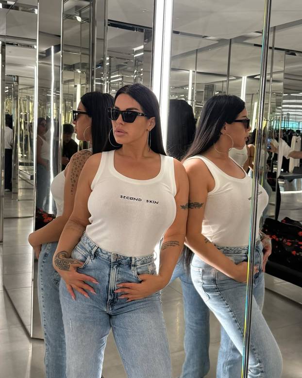 FOTO Seka Aleksić oduševila je fanove novom figurom: 'Kažu mi da sad izgledam bolje...'