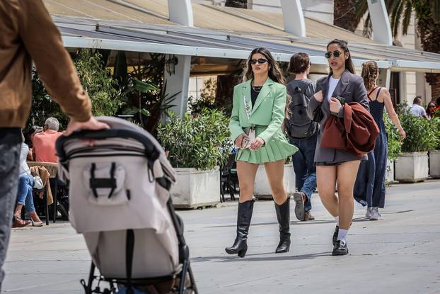 Sunčan dan u Splitu 