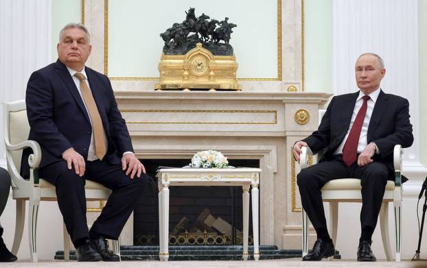 Russian President Putin and Hungarian Prime Minister Orban meet in Moscow