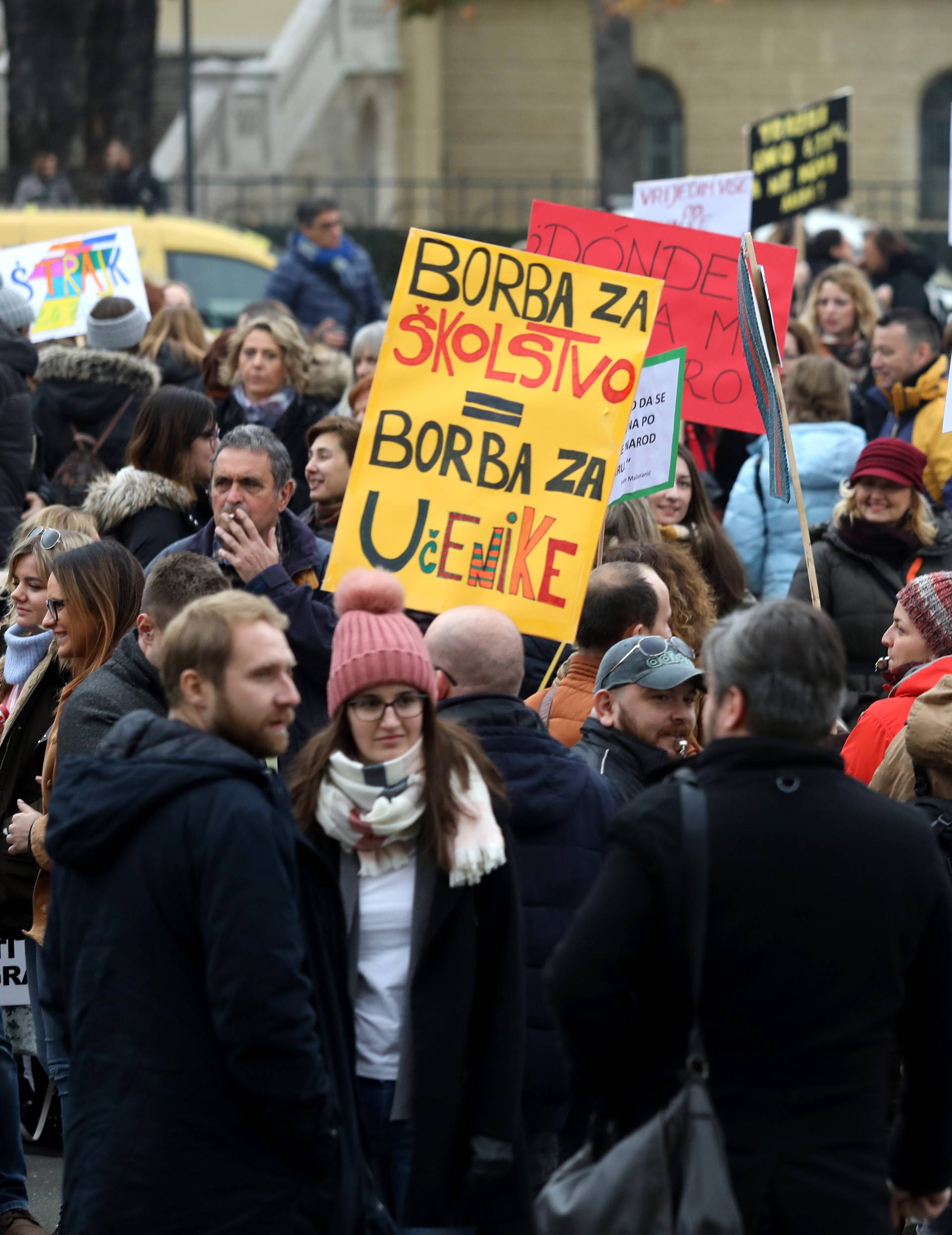 Zagreb: Okupljanje za veliki prosvjed Hrvatska mora bolje