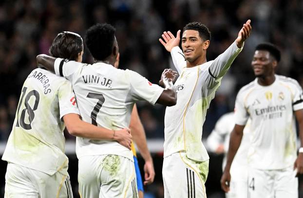 LaLiga - Real Madrid v Valencia