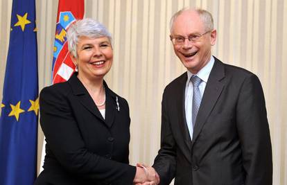 Rompuy: Za ulazak u EU bitna je suradnja s Haagom
